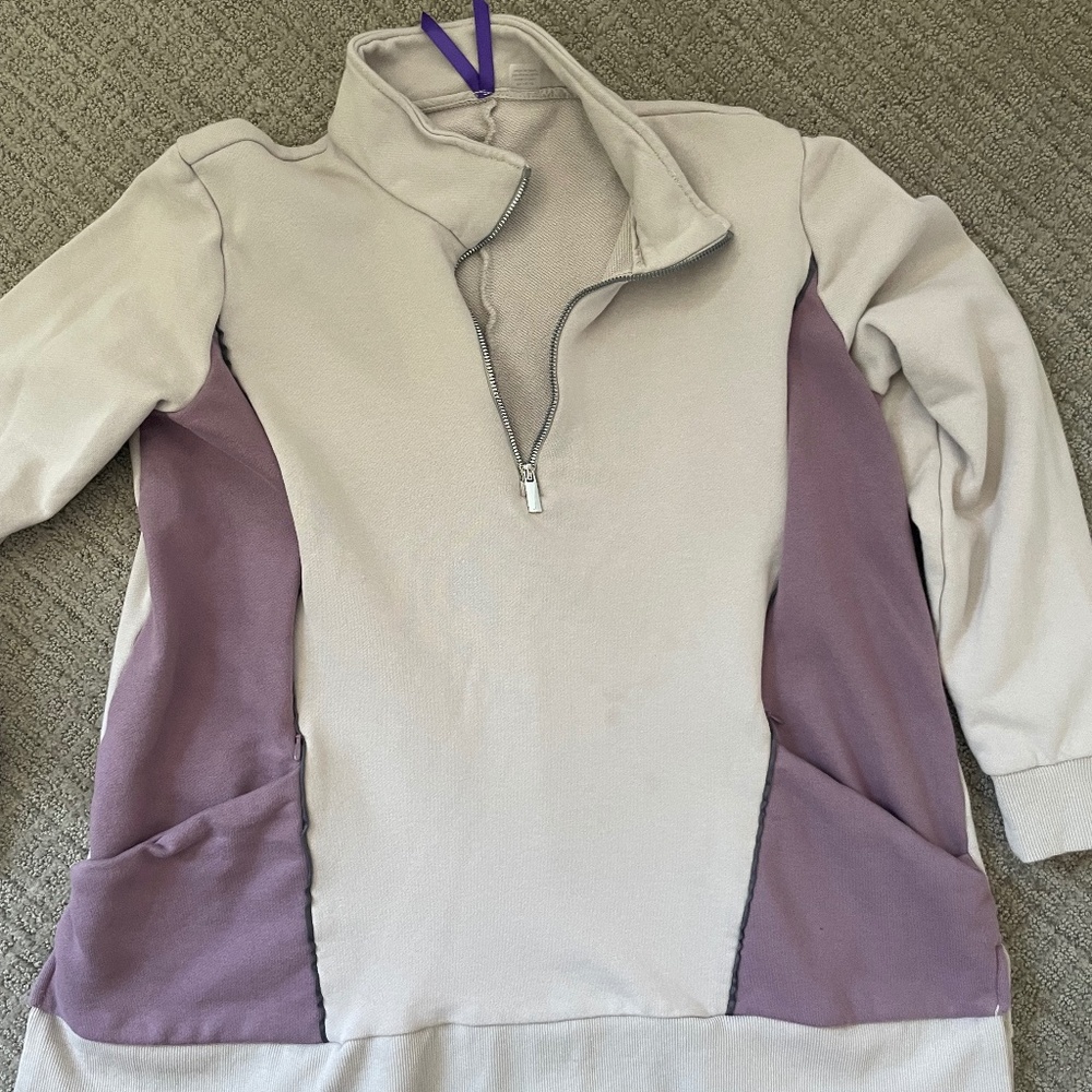 Seraphine maternity sweatshirt size large